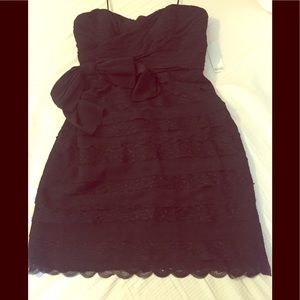 Stunning Badgley Mischka Black lace cocktail dress